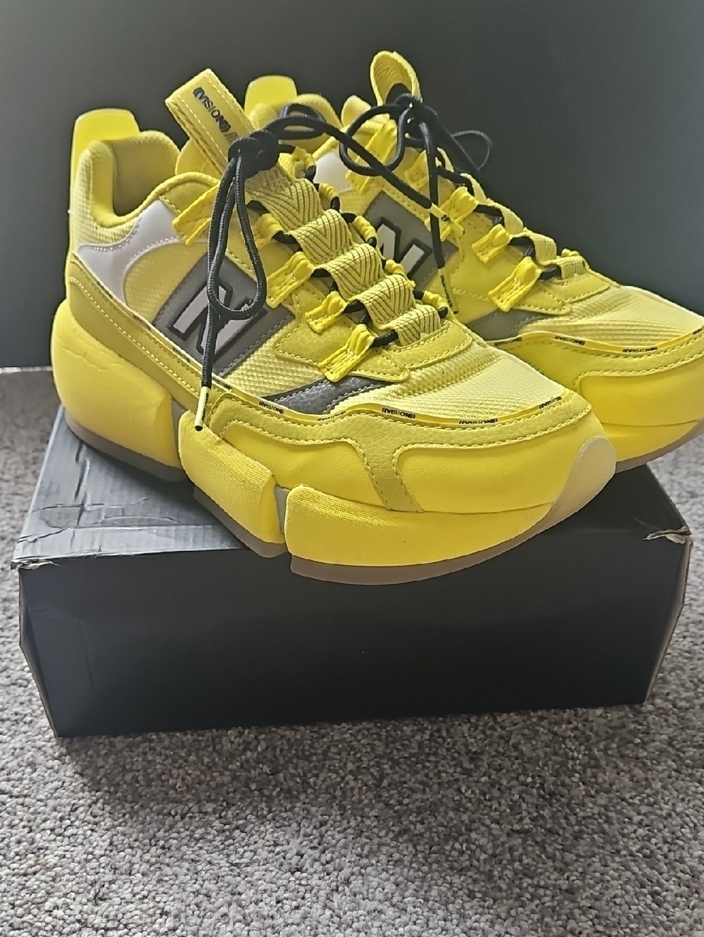New Balance JADEN SMITH VISION Yellow and Black Sporty Lace-Up Sneakers sz 10